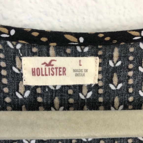 Hollister Black & Red Long Sleeve Romper - Picture 3 of 3